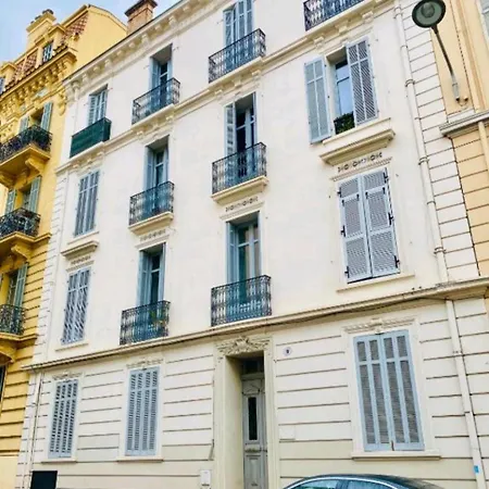 Appartement Joli Duplex Cathedrale